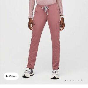 Figs Women's Mauve Skinny Pants